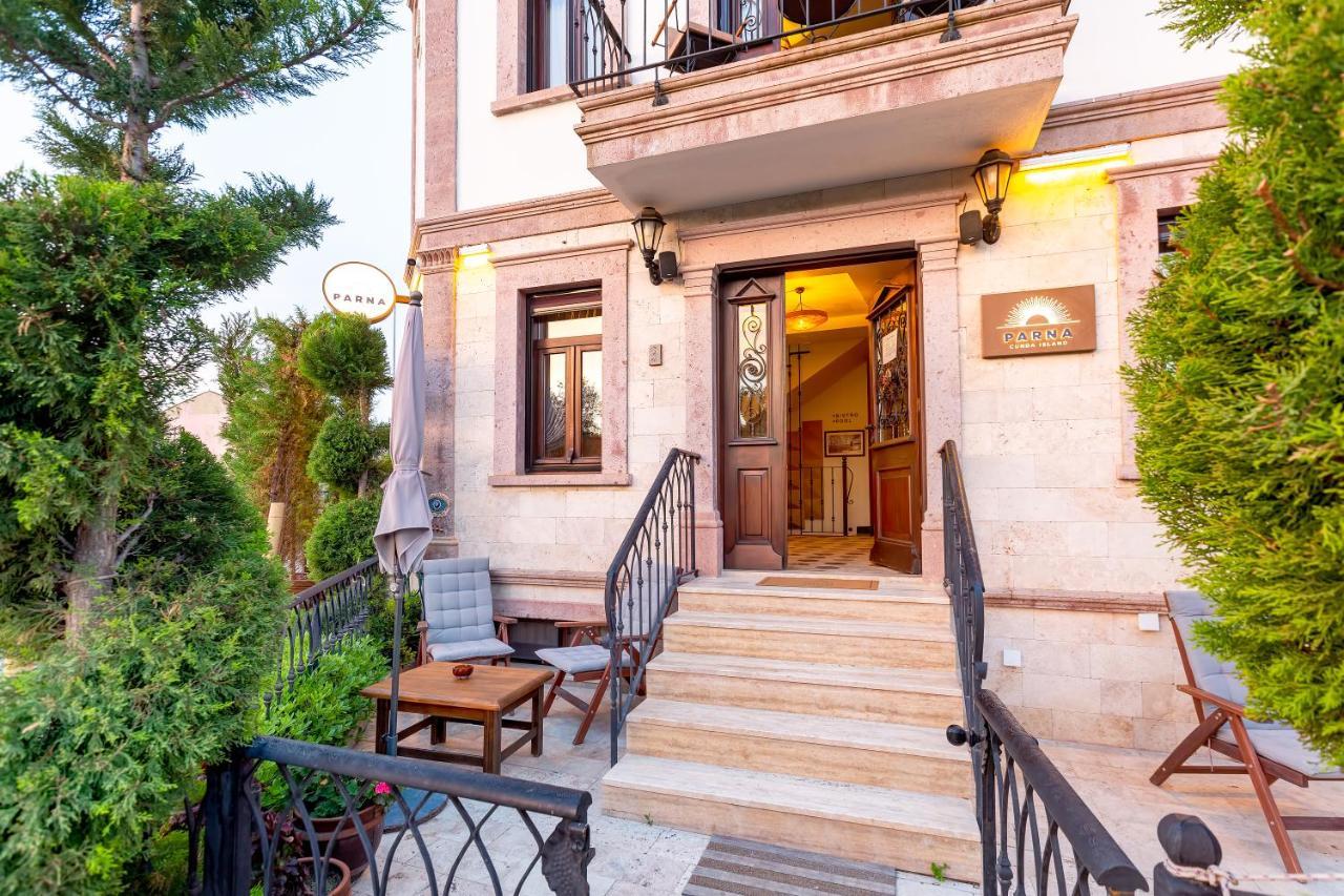 Parna Hotel Cunda Bagian luar foto