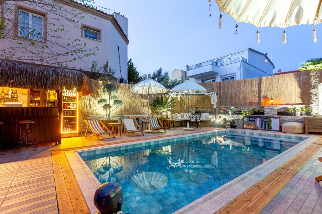 Parna Hotel Cunda Bagian luar foto