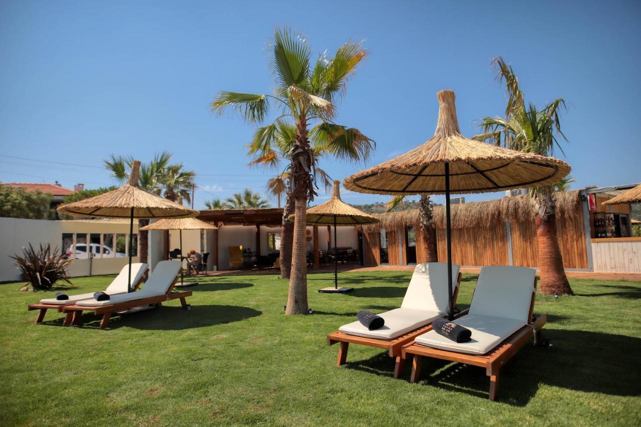 Parna Hotel Cunda Bagian luar foto