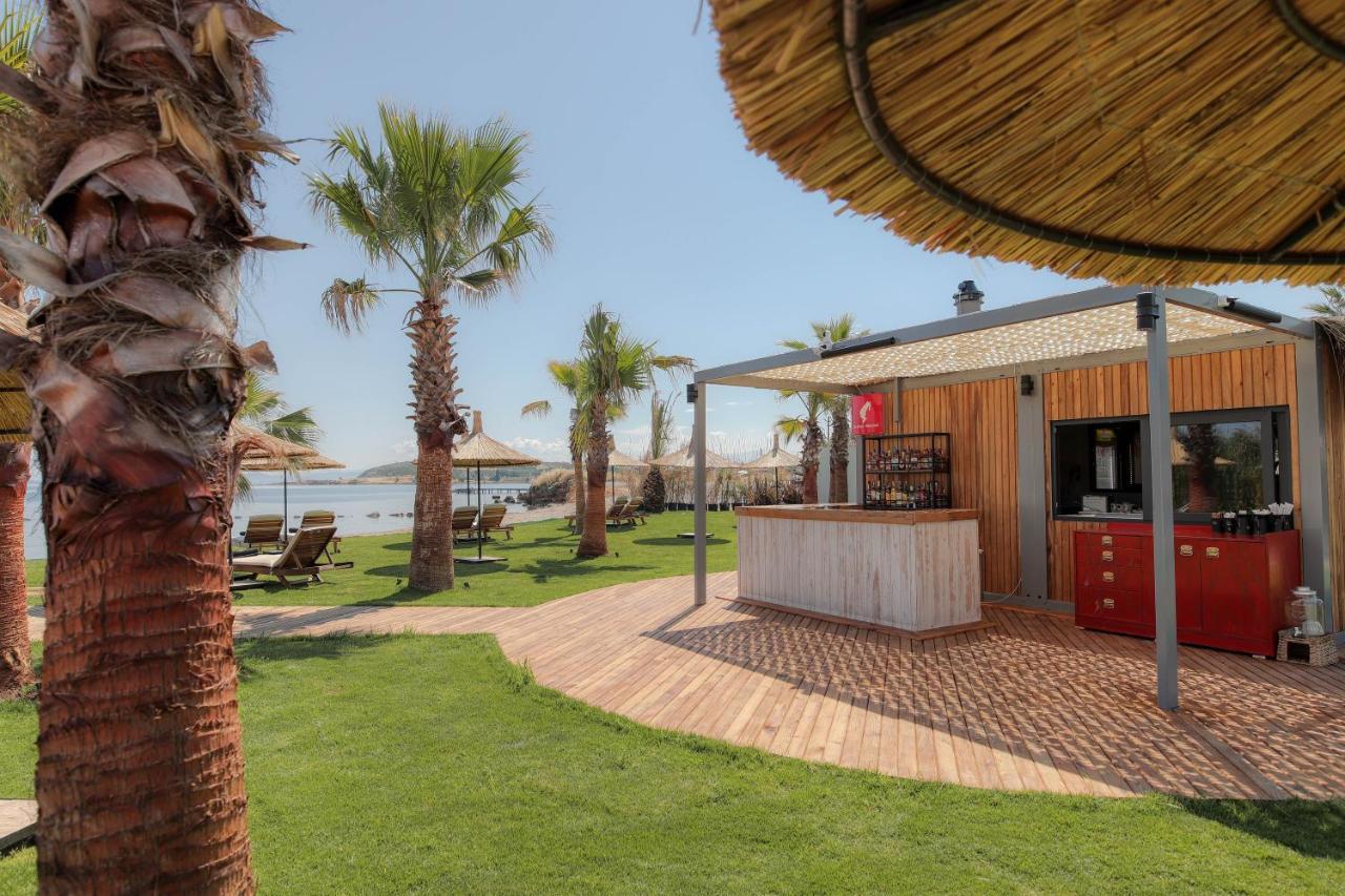 Parna Hotel Cunda Bagian luar foto