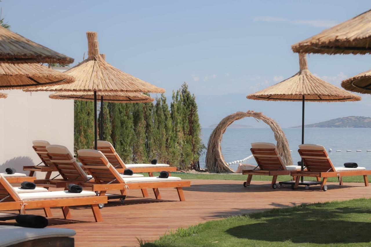 Parna Hotel Cunda Bagian luar foto