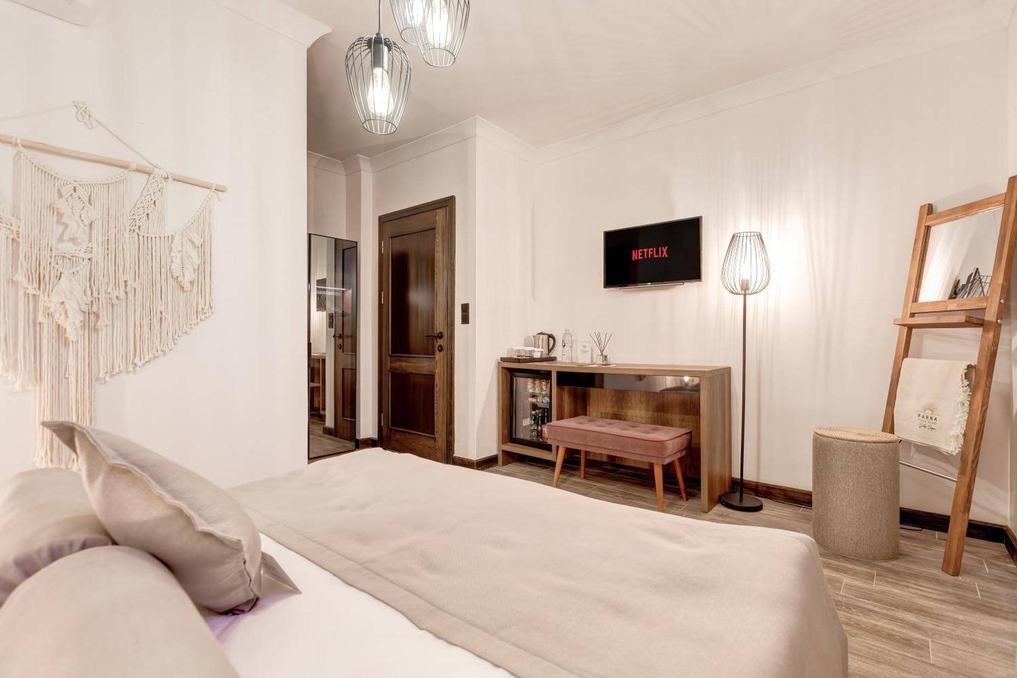 Parna Hotel Cunda Ruang foto