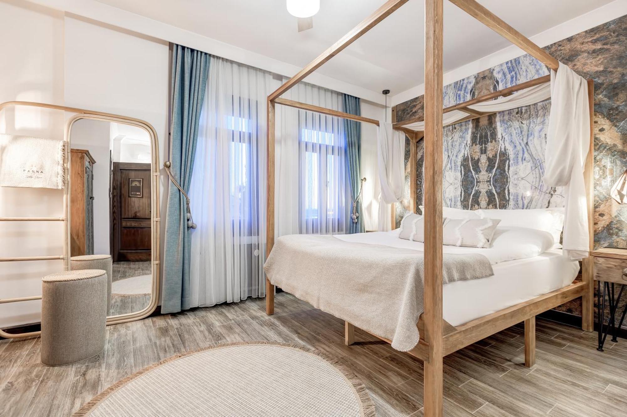 Parna Hotel Cunda Ruang foto