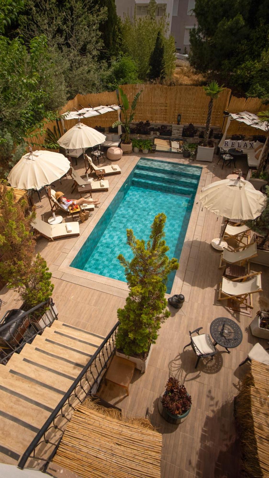 Parna Hotel Cunda Bagian luar foto